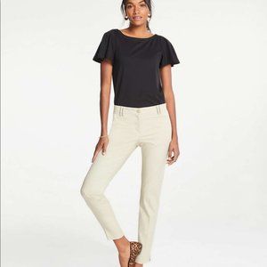 ✨Brand New with Tags Ann Taylor Cotton Crop Pant
